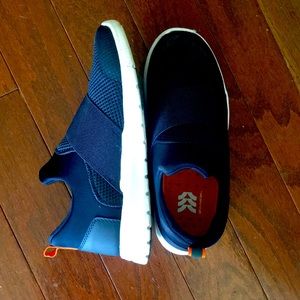 Boy’s slip on sneakers